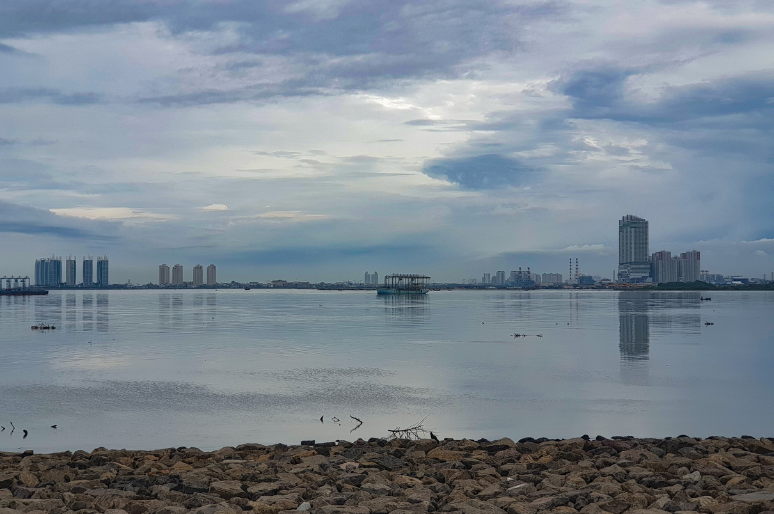 Kandungan Air Laut Teluk Jakarta: Perubahan, Penyebab, dan Dampaknya di 2025